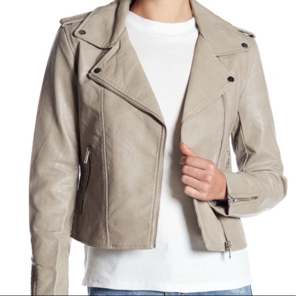 Forever21- Vegan Leather Moto Jacket S